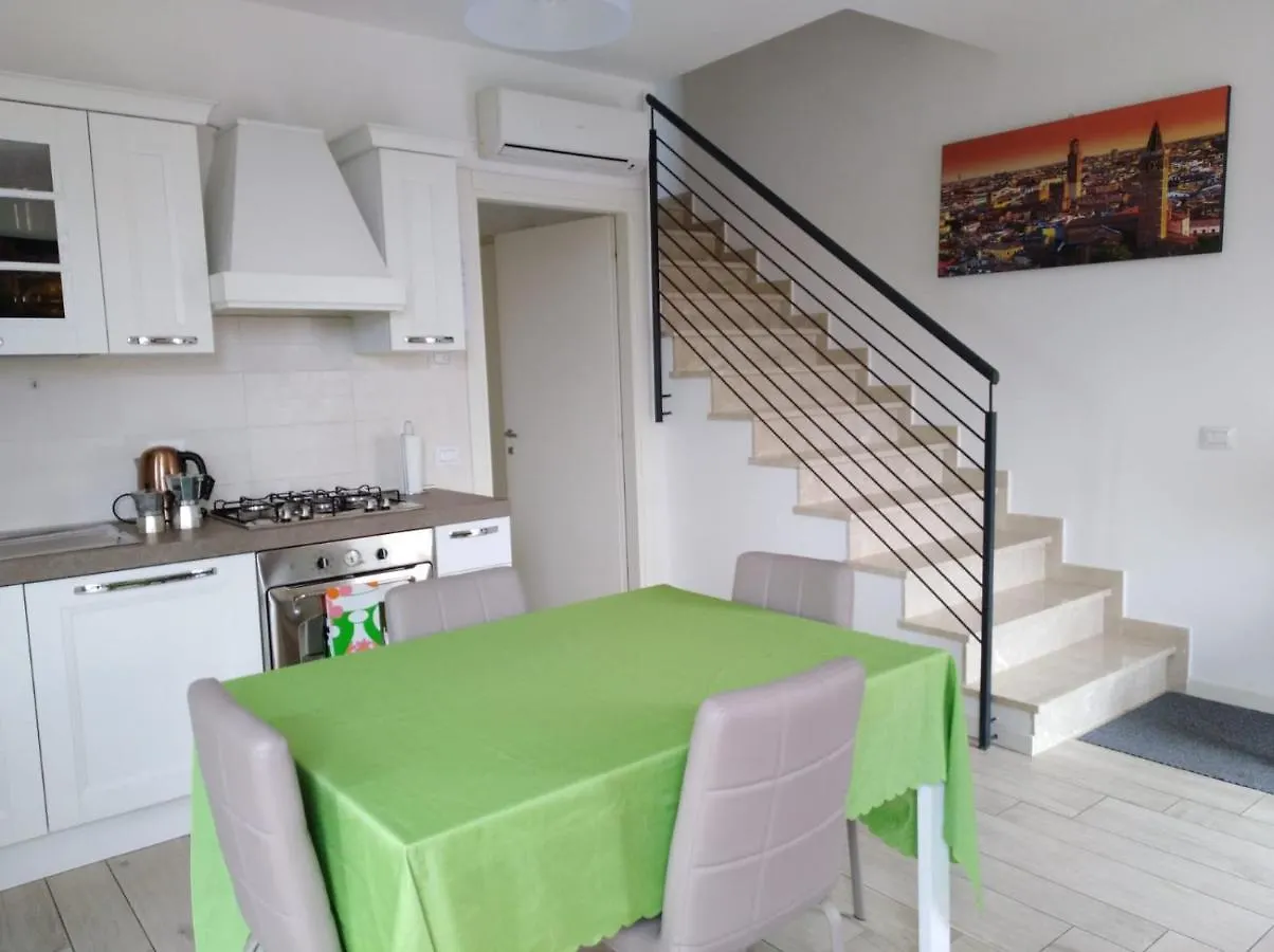 Apt.5 - Residence Delle Rose Peschiera del Garda Itálie