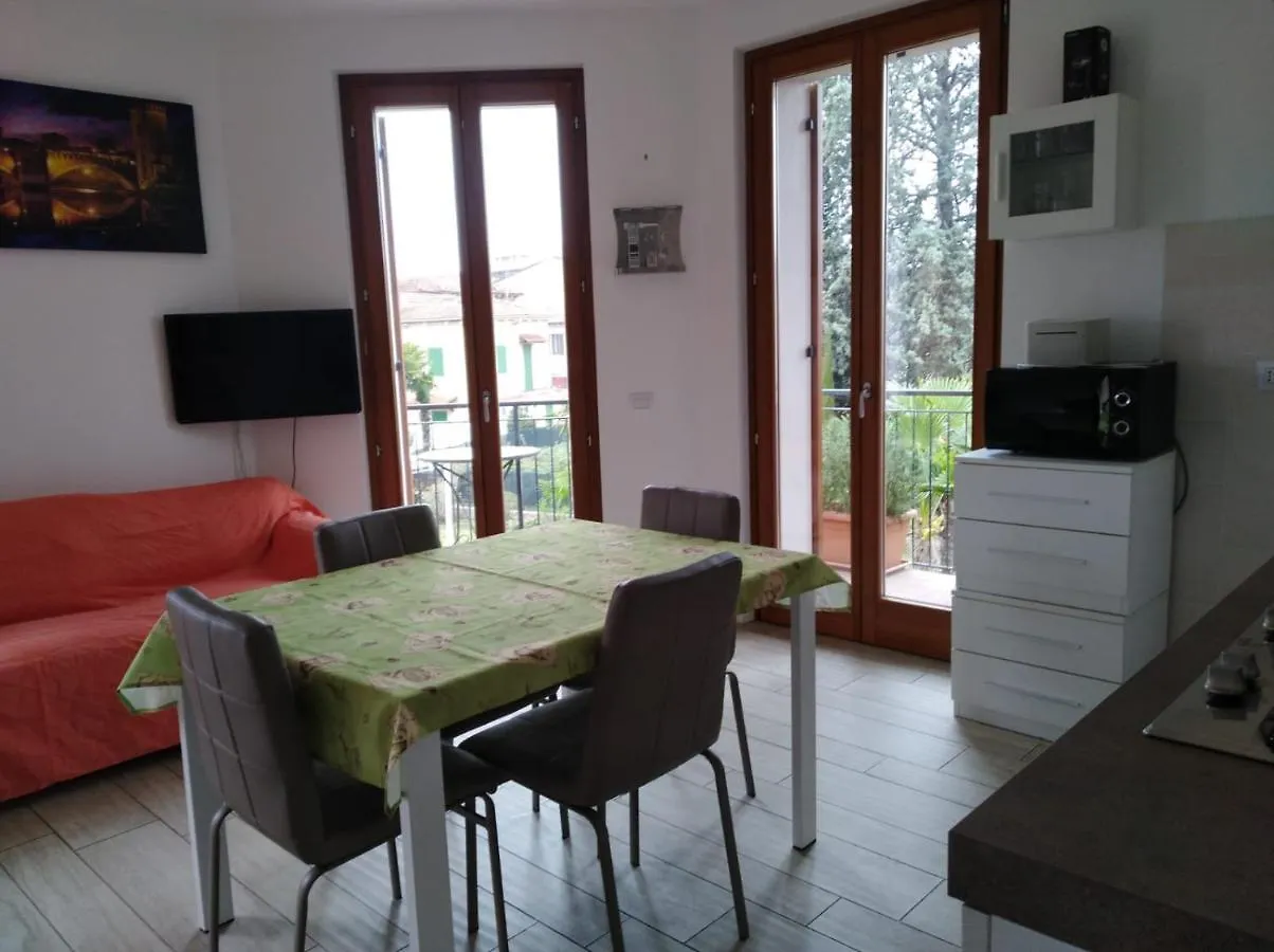 Apt.5 - Residence Delle Rose Peschiera del Garda